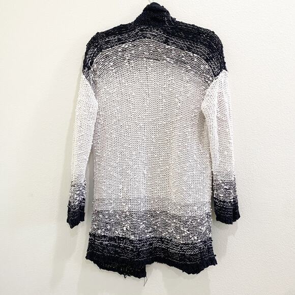 Anthropologie Akemi & Kin Black White Knit Sweater Cardigan size xs - Picture 8 of 8